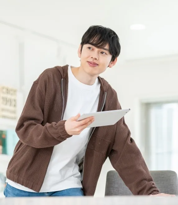 流通事業紹介のメインビジュアル(PC)